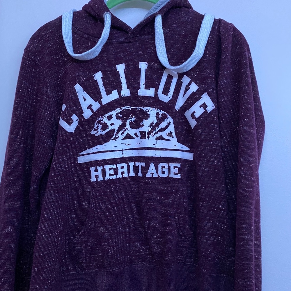 Reflex burgundy sweatshirt